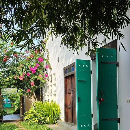 Villa Mia Mararikulam Luaran gambar